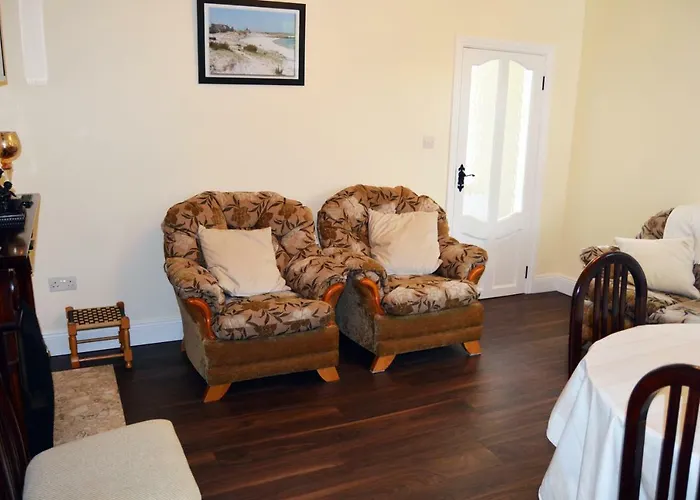 Semesterbostad Ash Tree Bangor